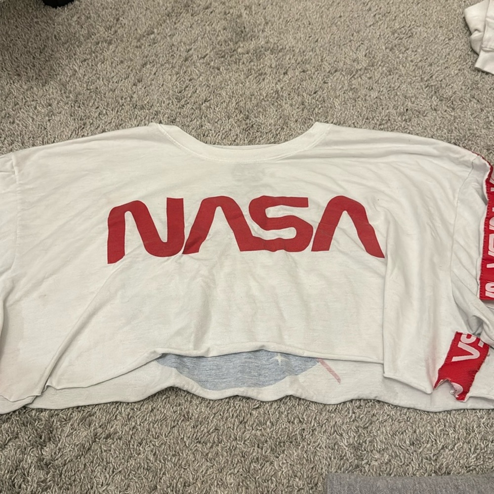 NASA tshirt crop top :)